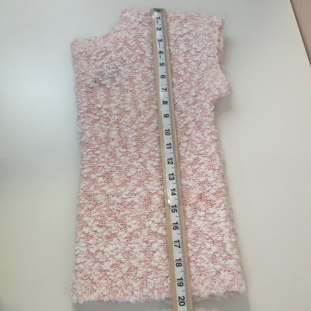 Vintage Carroll Reed Pale Pink Back V-Neck Silk Blend Sweater Medium - Picture 5 of 8